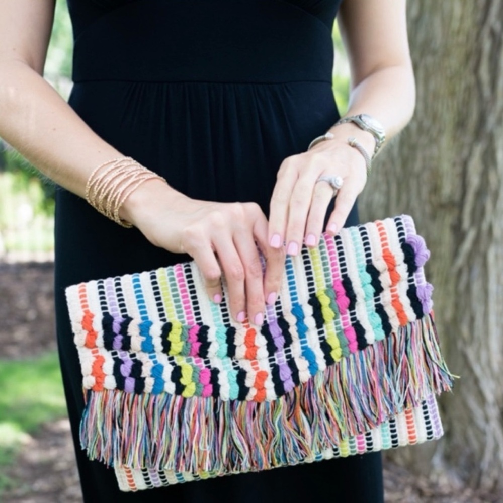 🧸 Stella & Dot | NWOT • RARE Taj Rainbow Macrame Clutch